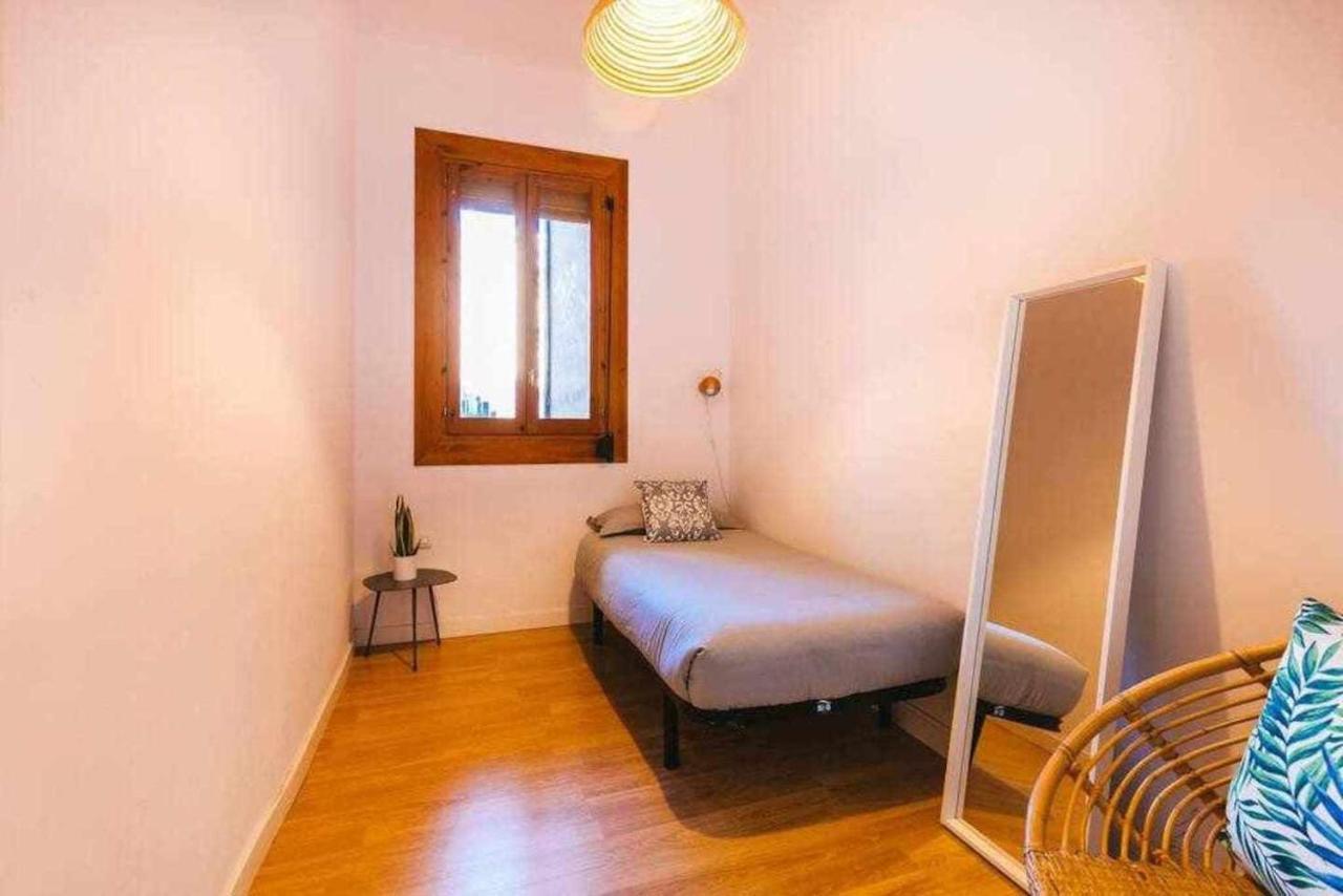 ברצלונה Cozy & Central Apartment מראה חיצוני תמונה
