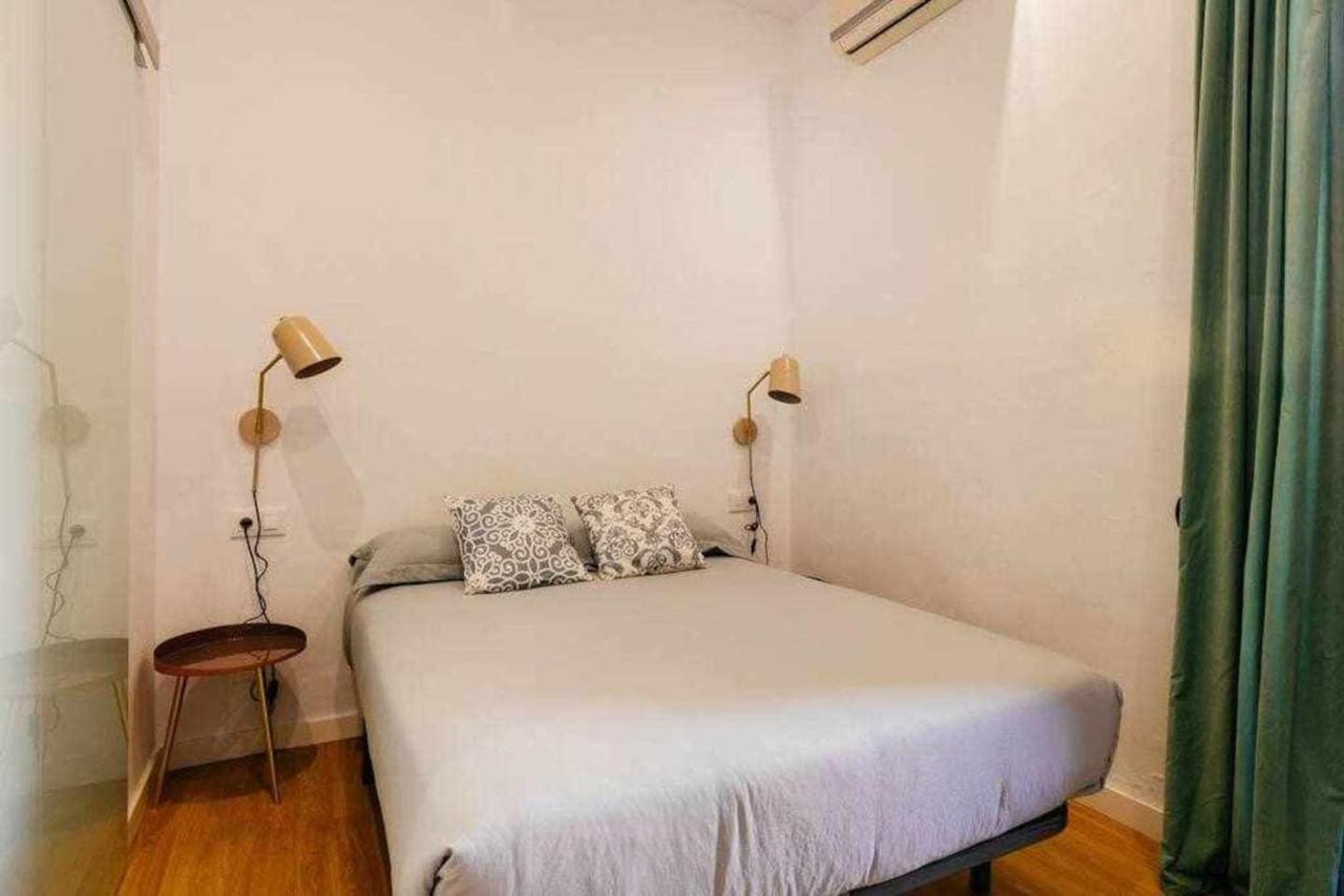 ברצלונה Cozy & Central Apartment מראה חיצוני תמונה