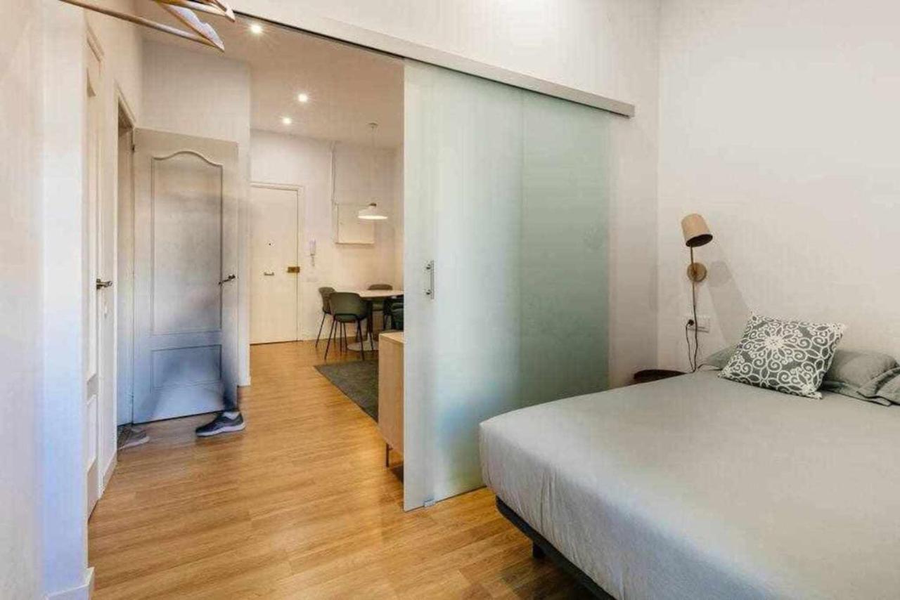ברצלונה Cozy & Central Apartment מראה חיצוני תמונה